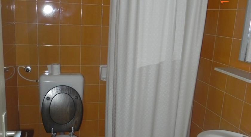 Rooms And Apartments Roza ปอร์โตรอซ ห้อง รูปภาพ