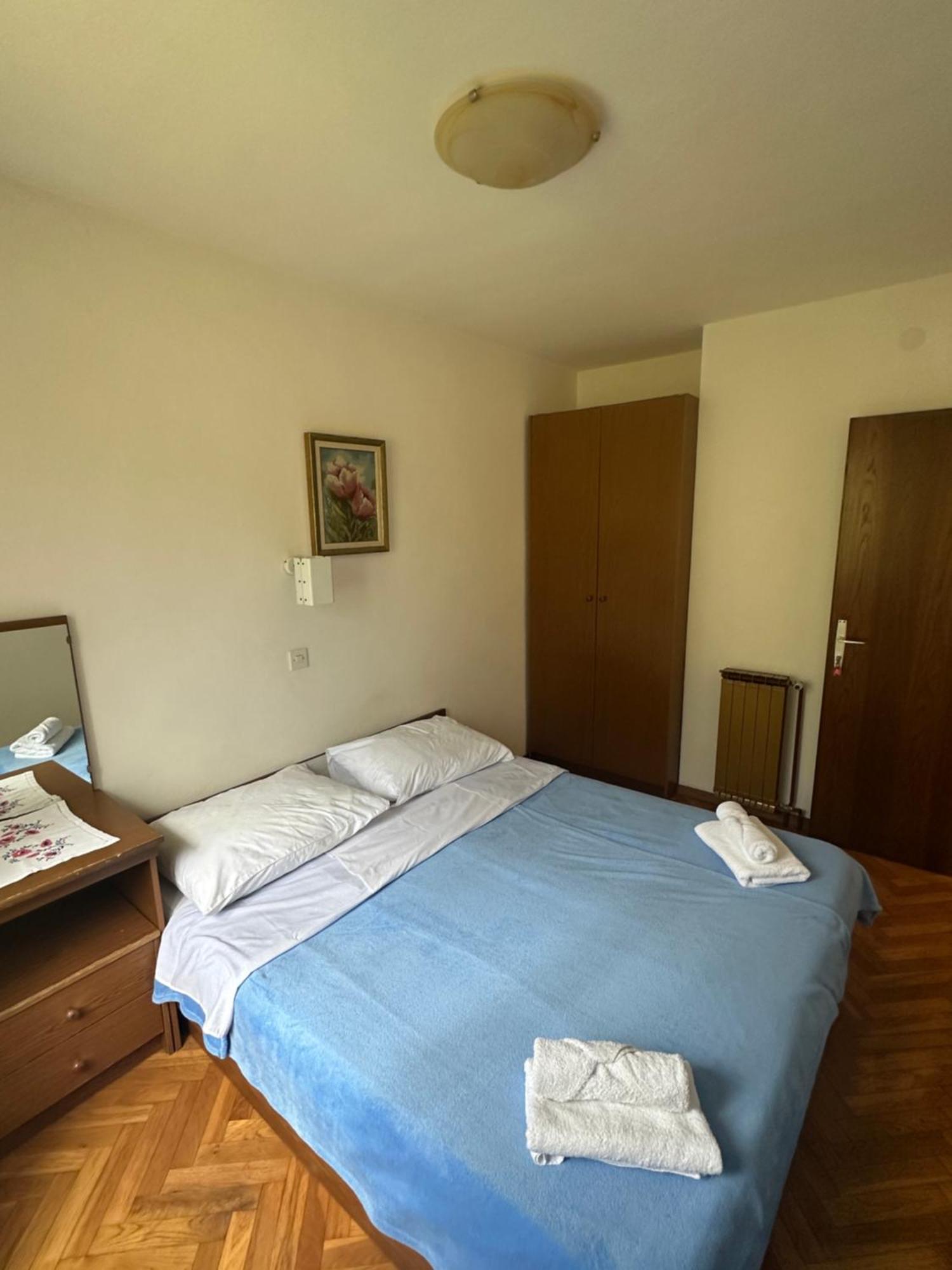 Rooms And Apartments Roza ปอร์โตรอซ ภายนอก รูปภาพ