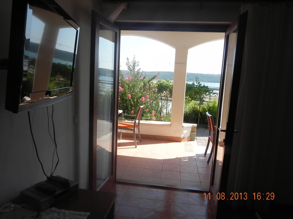 Rooms And Apartments Roza ปอร์โตรอซ ภายนอก รูปภาพ
