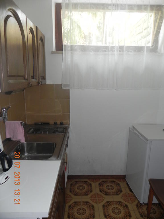 Rooms And Apartments Roza ปอร์โตรอซ ภายนอก รูปภาพ