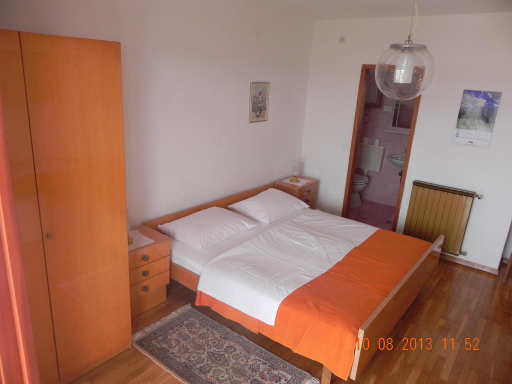 Rooms And Apartments Roza ปอร์โตรอซ ภายนอก รูปภาพ